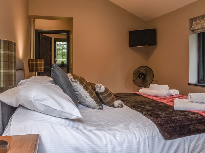 Double bedroom | The Retreat at Deer Park Farm, Babcary, near Somerton