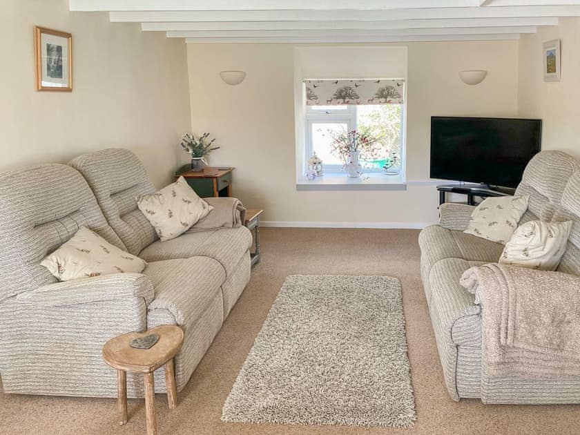 Living room | Cyll y Felin Fawr 2 - Cyll y Felin Fawr, Aberdaron