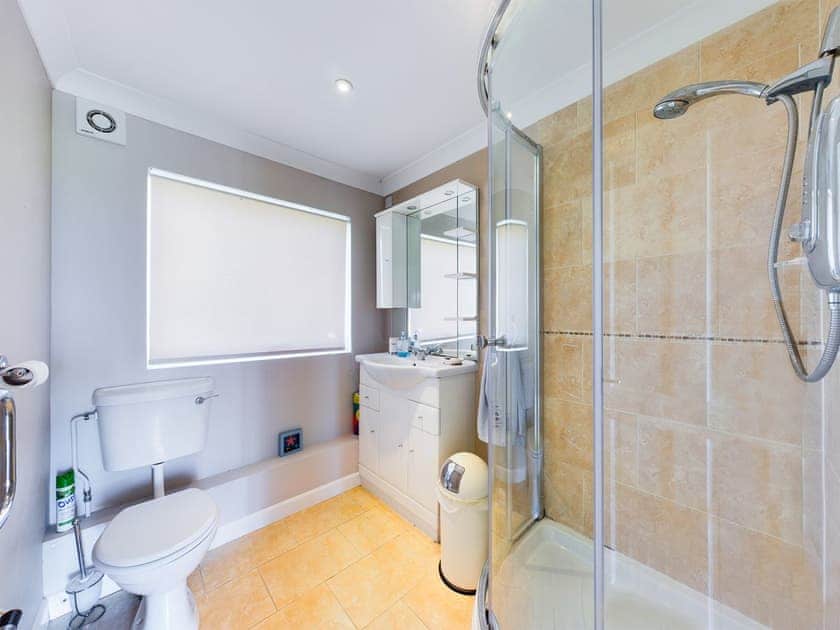 Shower room | On The Beach, Bacton