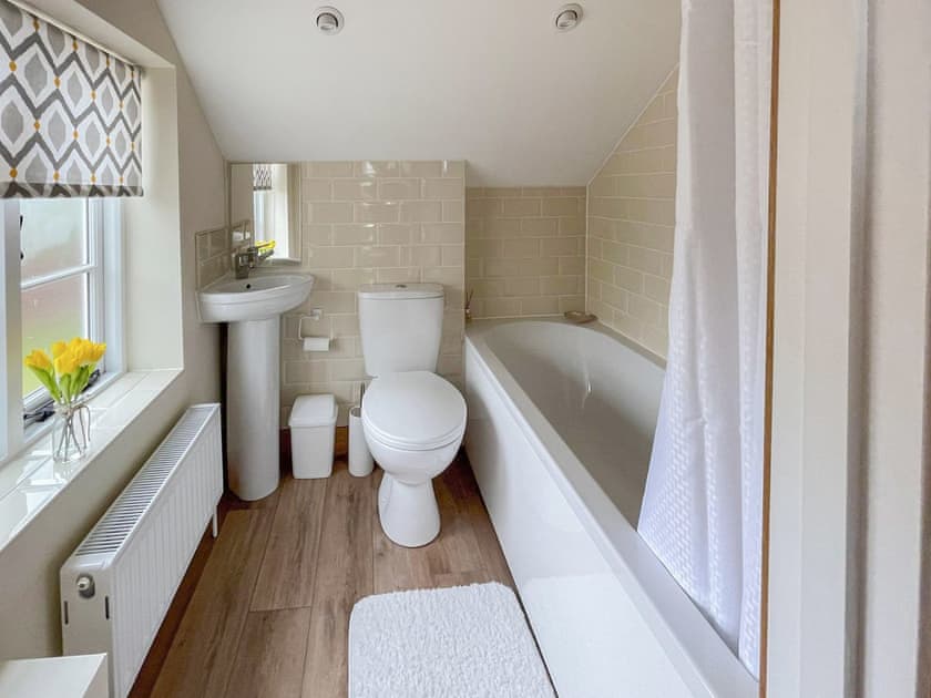 Bathroom | Hambledon Cottage Holiday - The Old Pump House - Hambledon Cottage Holidays, Child Okeford, near Blandford Forum
