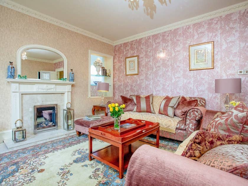 Living room | The Townhouse at Muntham - Muntham Holiday Apartments, Torquay
