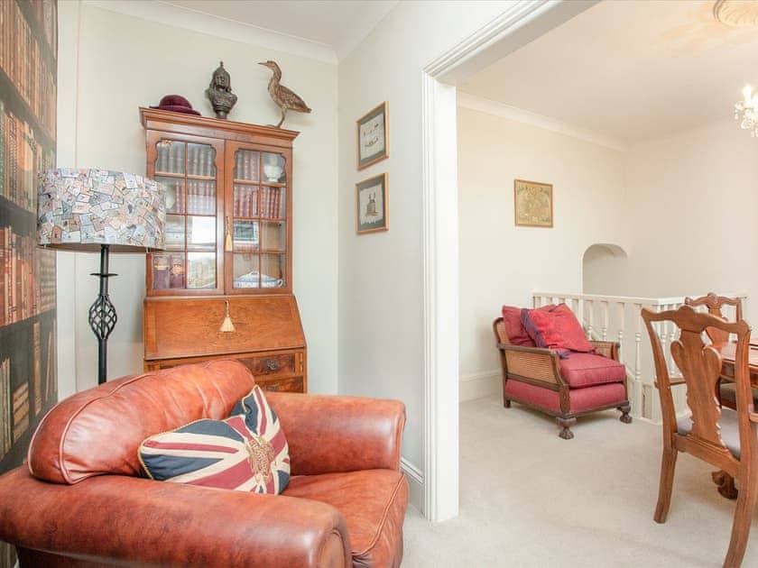 Interior | The Townhouse at Muntham - Muntham Holiday Apartments, Torquay