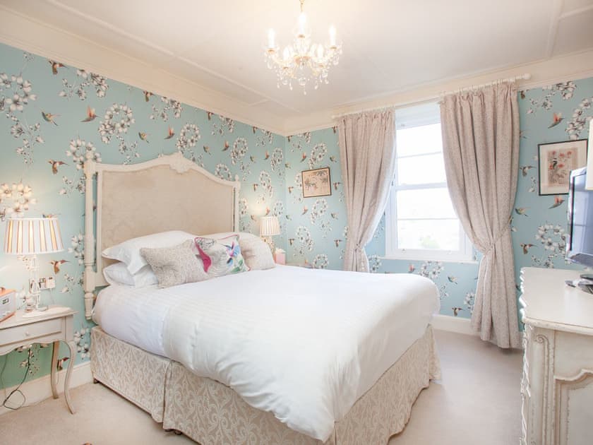Double bedroom | The Townhouse at Muntham - Muntham Holiday Apartments, Torquay