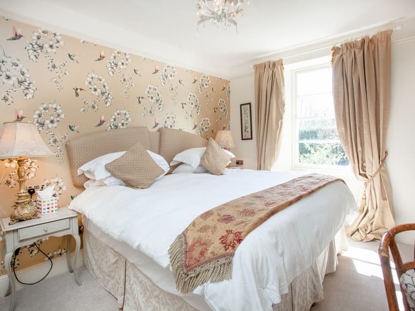 Double bedroom | The Townhouse at Muntham - Muntham Holiday Apartments, Torquay