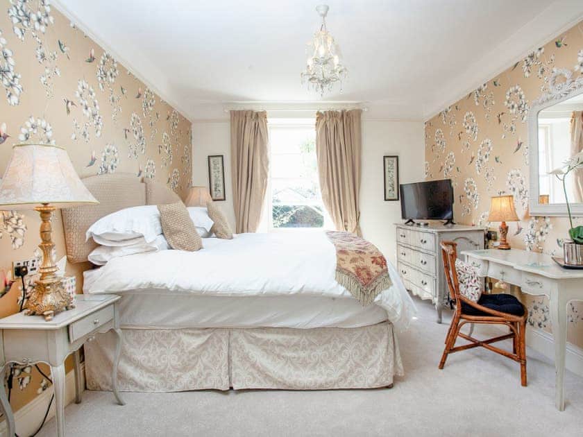 Double bedroom | The Townhouse at Muntham - Muntham Holiday Apartments, Torquay