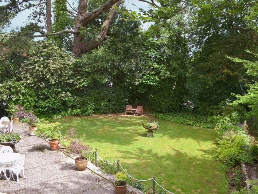 Garden | The Townhouse at Muntham - Muntham Holiday Apartments, Torquay