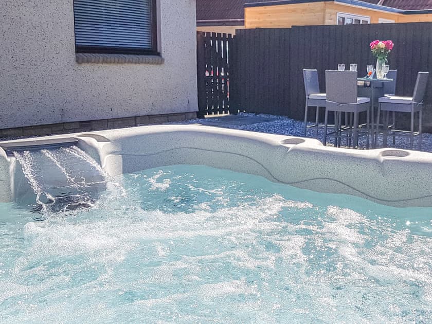 Hot tub | Rumpys, Anstruther