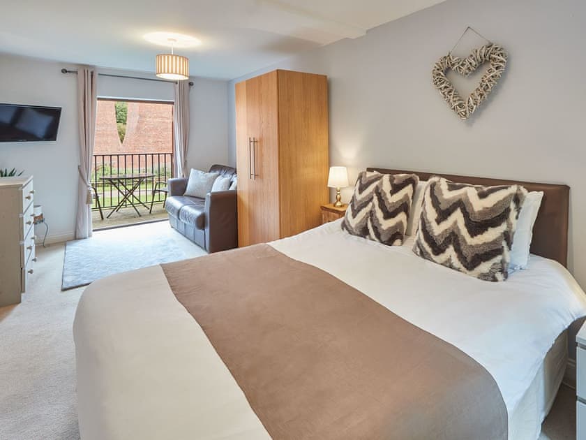 Master bedroom | Heron Mews, Whitby