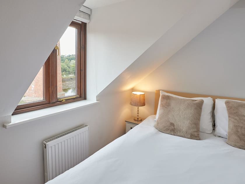 Bedroom | Heron Mews, Whitby