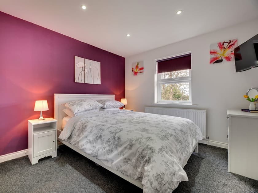 Double bedroom | Grace’s Dairy - Wooler Country Cottages, Wooler