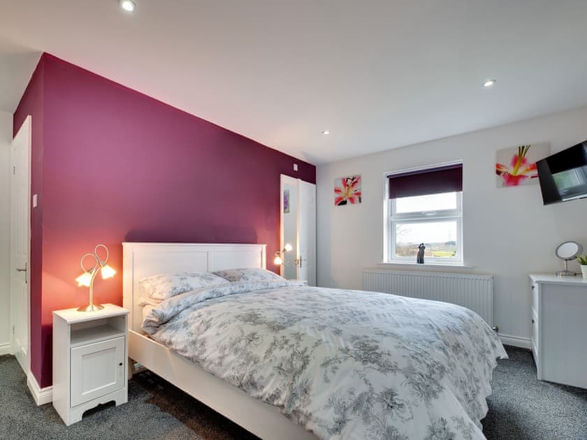 Double bedroom | Grace’s Dairy - Wooler Country Cottages, Wooler