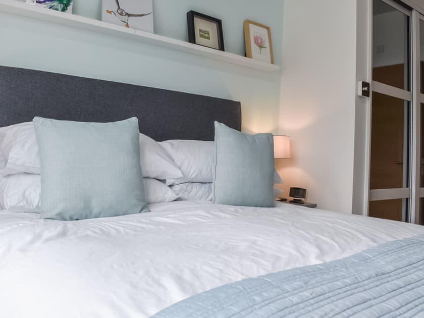 Double bedroom | Hawthorn Cottage, Brailsford