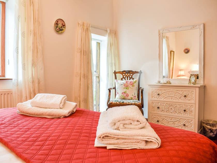 Double bedroom | Spring Grove, Watermillock on Ullswater, near Pooley Bridge