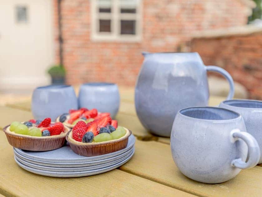 Outdoor eating area | Little Whitley - Whitley Retreats, Hookagate, near Shrewsbury