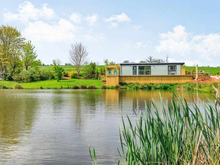Exterior | Goosedown Lodge - Ponsford Ponds, Knowle, near Cullompton