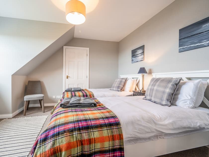 Twin bedroom | Kildonan, Dundonnell
