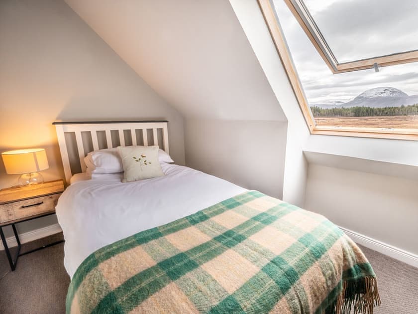 Single bedroom | Kildonan, Dundonnell