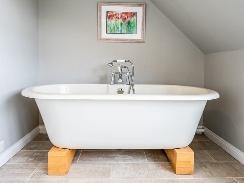 Bathroom | Kildonan, Dundonnell