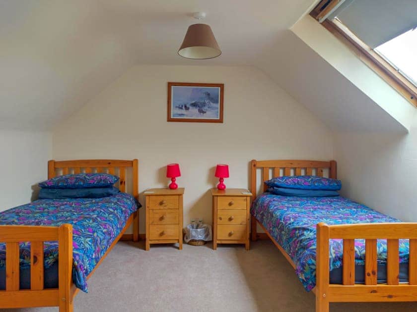 Twin bedroom | Harbourhill, Chickerell, near Weymouth