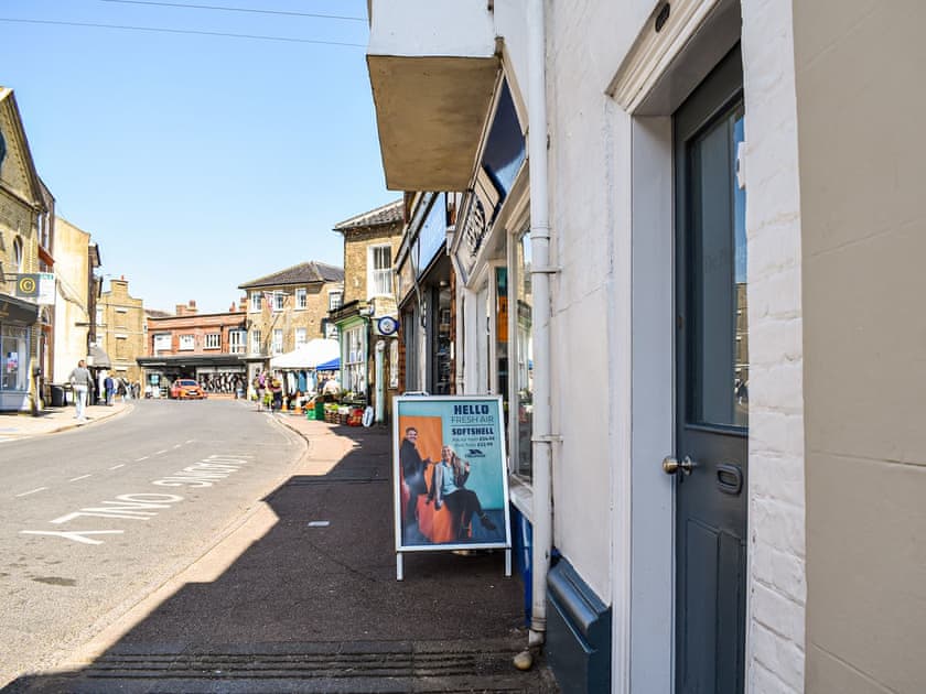 Setting | The Photographer’s House, Southwold