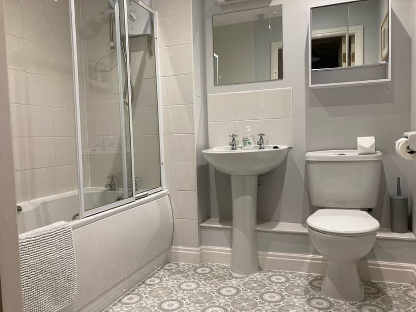Bathroom | River Side, Whitby