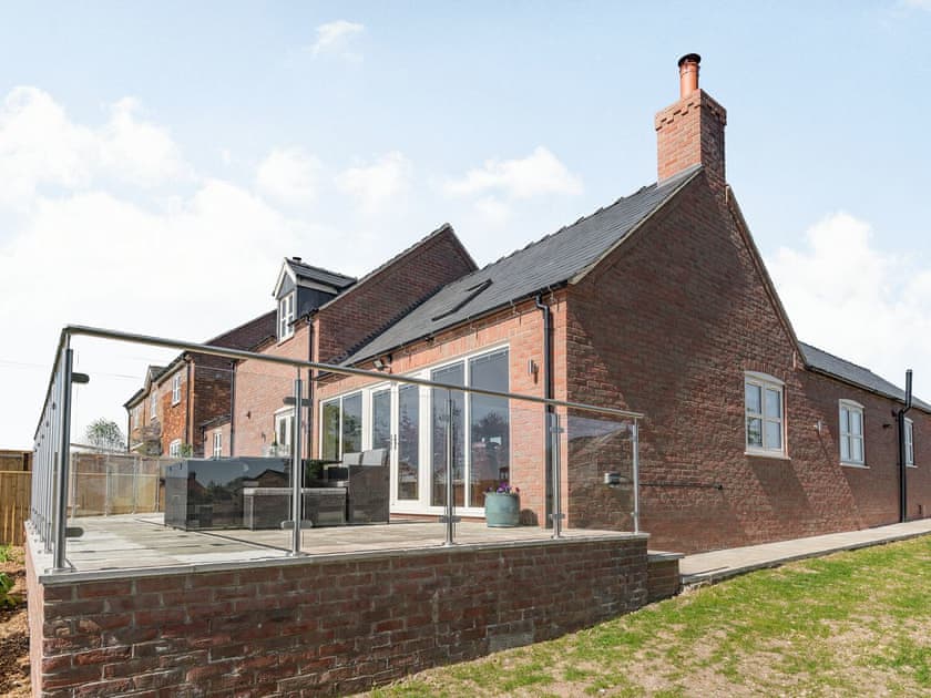 Exterior | Lizzie’s Cottage, Fordington