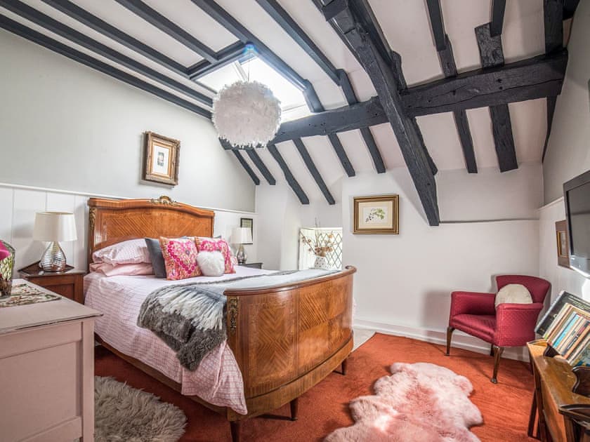 Hen Dy - Llyn Peninsula Holiday Cottages, Garndolbenmaen, near Porthmadog