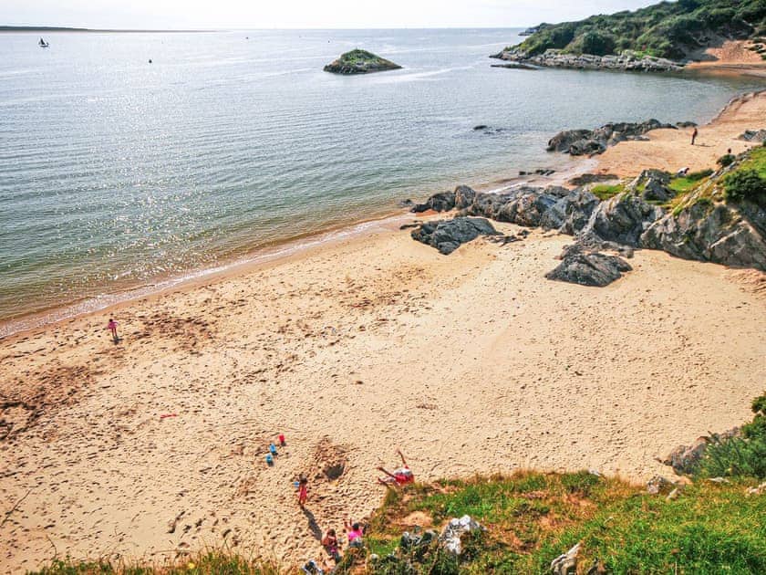 Hen Dy - Llyn Peninsula Holiday Cottages, Garndolbenmaen, near Porthmadog