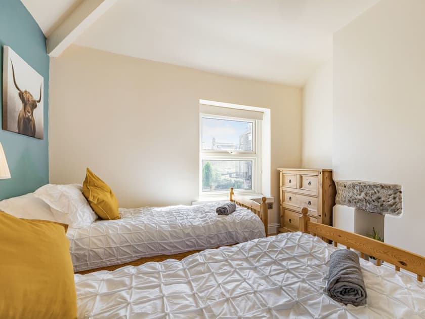 Twin bedroom | Spa Cottage, Bakewell