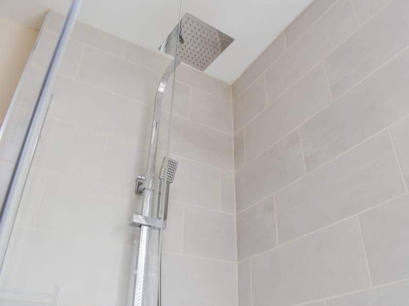 Bathroom | Pilchard Cottage, Scarborough