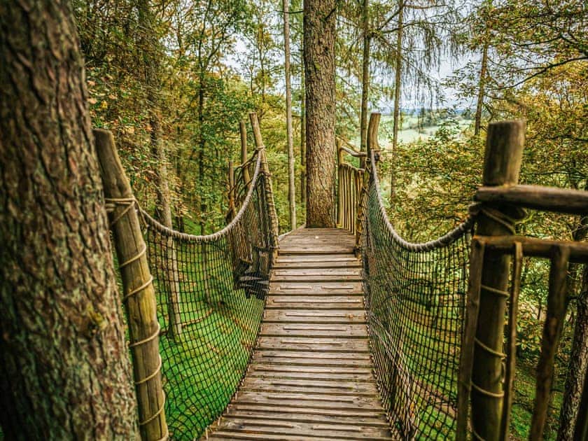 Ty Mawr - Pen Y Graig Treehouses, Newtown