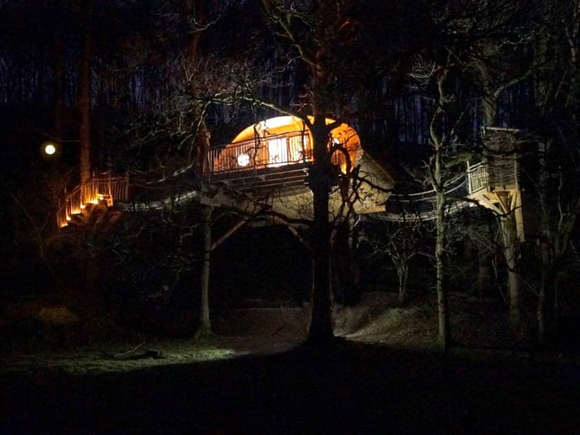 Bryn Meurig Bach - Pen Y Graig Treehouses, Newtown