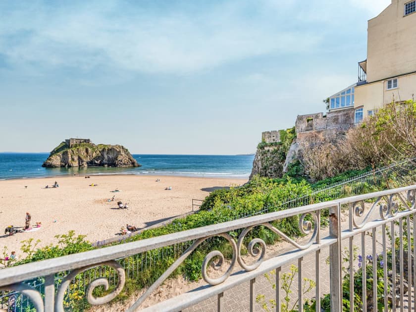 View | Ocean Waves, Tenby