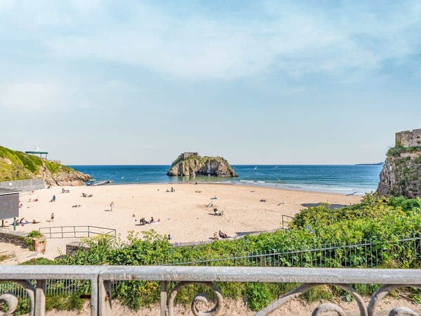 View | Ocean Waves, Tenby