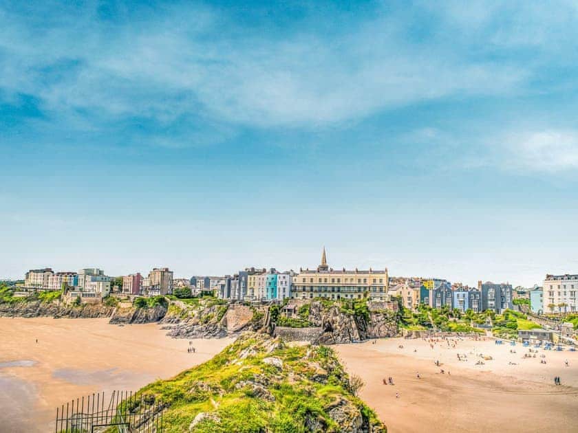 Surrounding area | Ocean Waves, Tenby