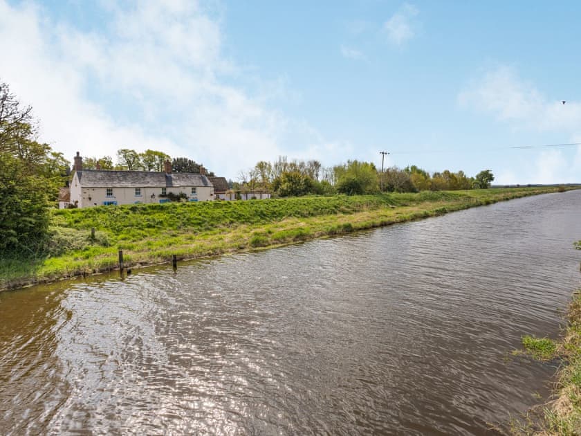 Exterior | The Anchor, Sutton, Nr Ely