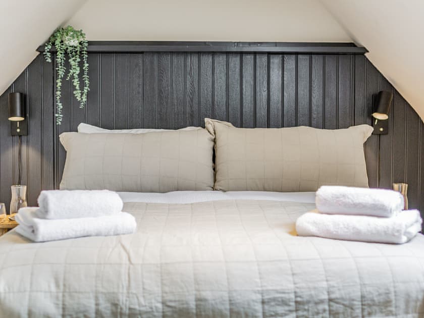 Double bedroom | No. 2 Ness Street, Berwick-upon-Tweed