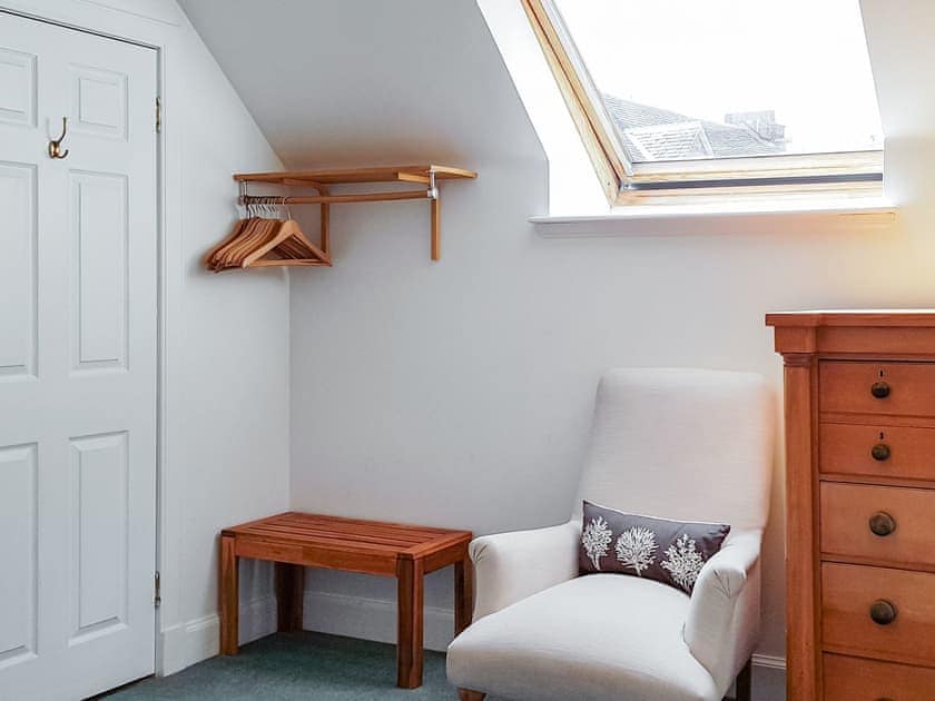 Double bedroom | Weavers Cottage, Aberfeldy