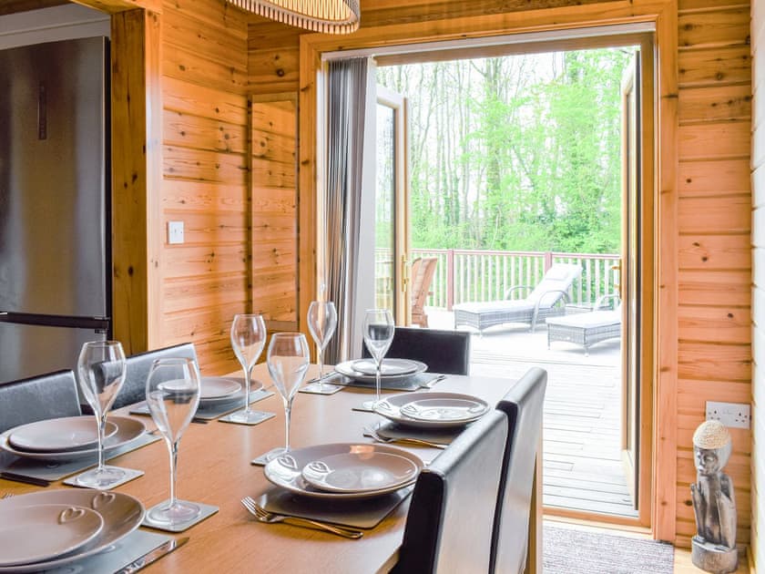 Dining Area | Gower Cabin, Menai Bridge