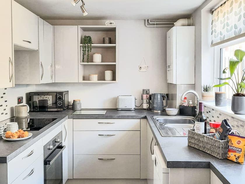 Kitchen | Driftwood Cottage, Gorleston-on-Sea