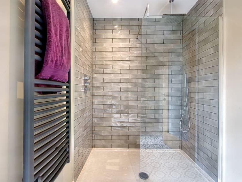 En-suite | Woodhouse Lodge, Pooley Bridge, Ullswater