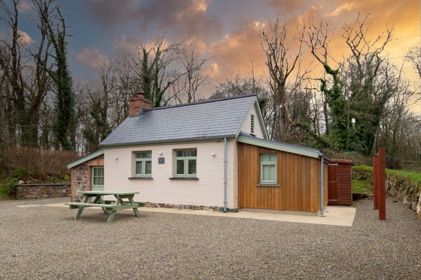 Woodland Retreat In Near Solva | Cottages.com