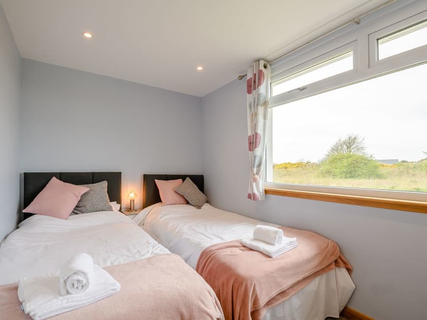 Twin bedroom | Sand View, Southerness