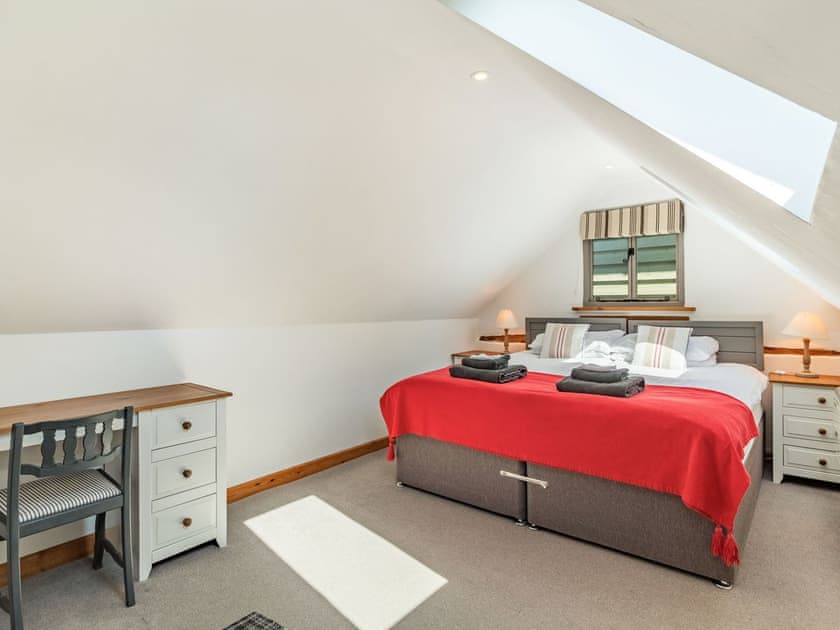 Double bedroom | Bakers Cottage, Hoxne, near Eye