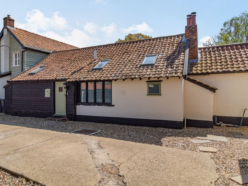 Exterior | Bakers Cottage, Hoxne, near Eye