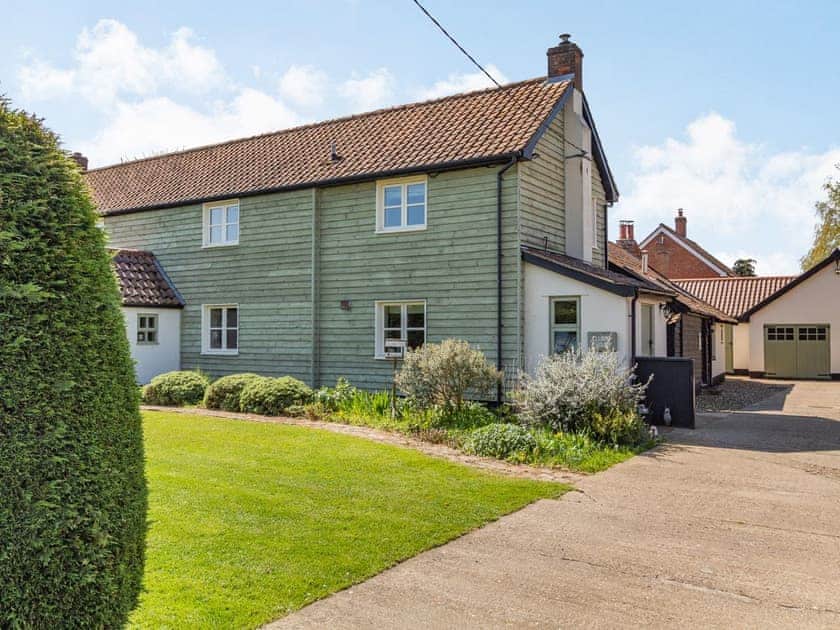 Setting | Bakers Cottage, Hoxne, near Eye