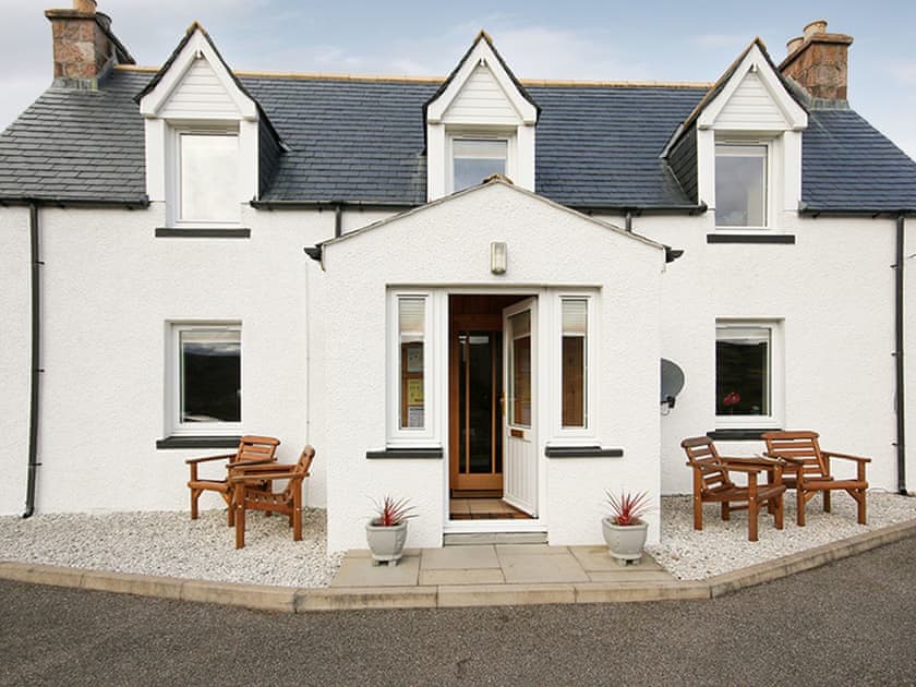 Exterior | Hill Cottage, Strathkanaird, Ullapool