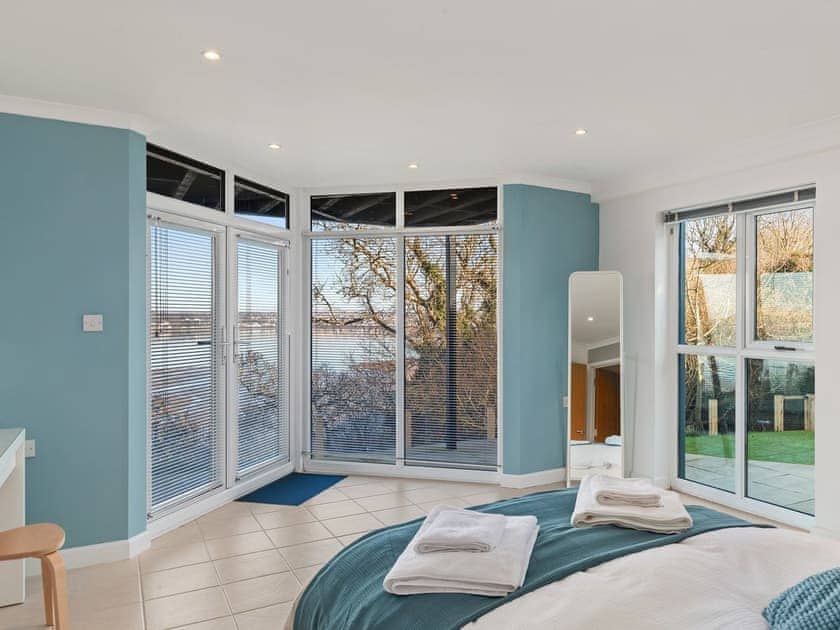 Ocean Way, Pembroke Dock