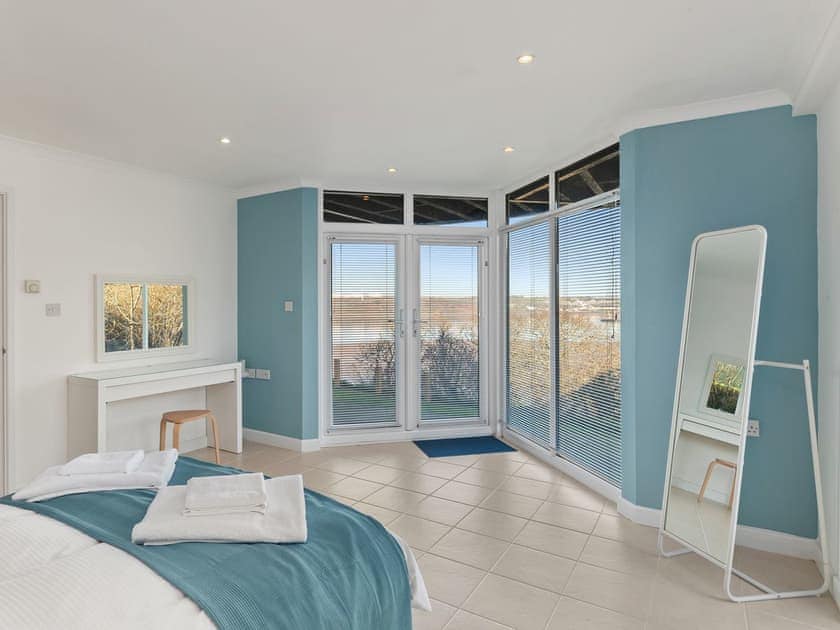 Ocean Way, Pembroke Dock