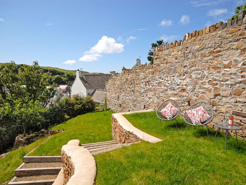 Oswald House, Little Haven